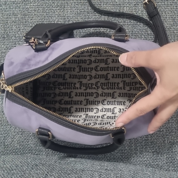 JUICY COUTURE Heritage Satchel in Dusty Violet/Chocolate - Picture 13 of 16
